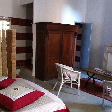 Le Richelieu Bed & Breakfast Uzes Exterior photo