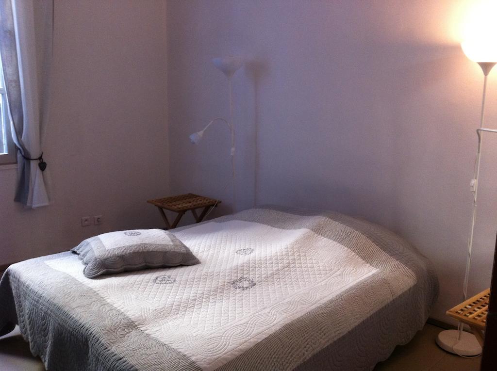 Le Richelieu Bed & Breakfast Uzes Exterior photo